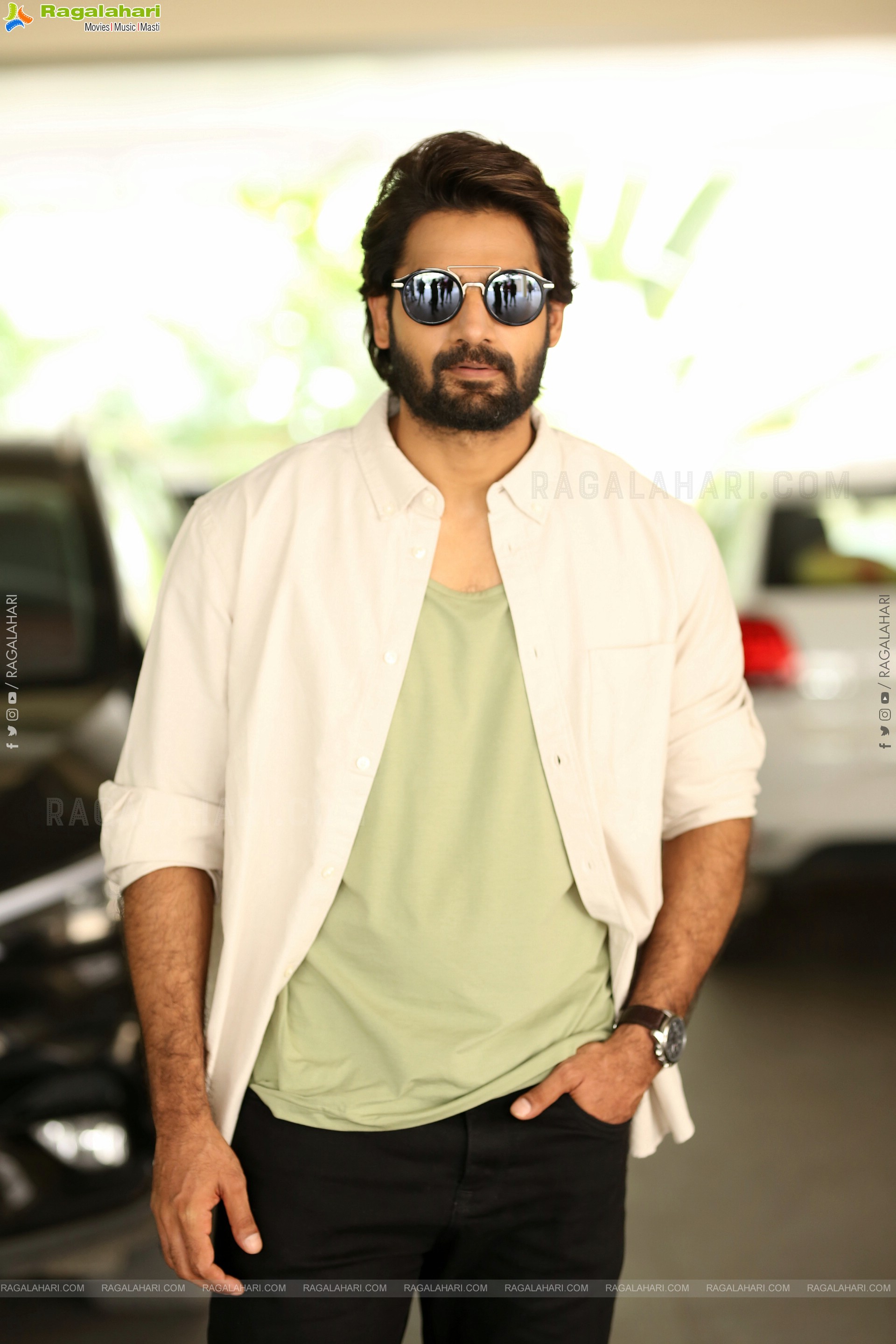 Kartikeya at Bhaje Vaayu Vegam Interview, HD Gallery