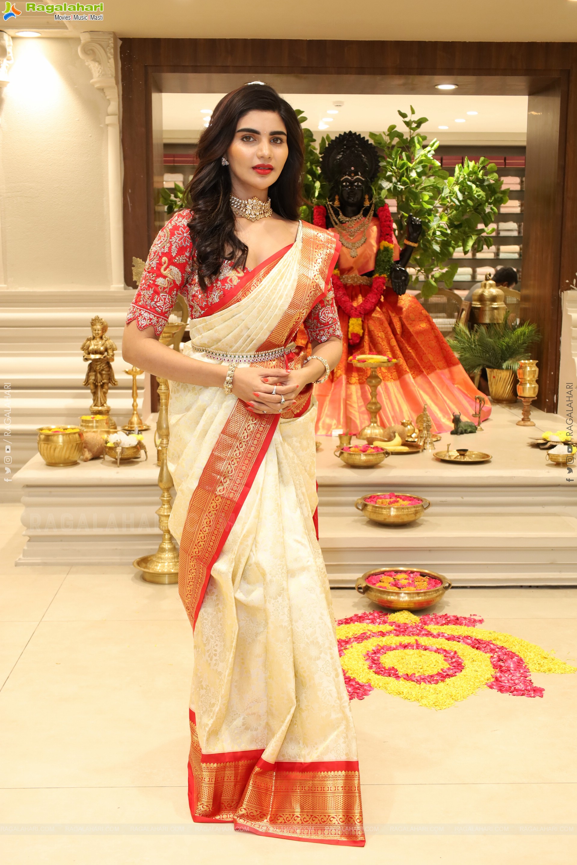 Varsha at Mangala Gowri Grandeur Event, HD Gallery