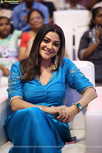 Abhirami at Thug Life Pre Release Event, HD Gallery