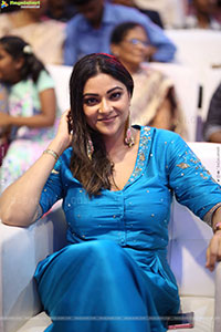 Abhirami at Thug Life Pre Release Event, HD Gallery