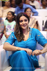 Abhirami at Thug Life Pre Release Event, HD Gallery