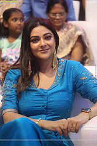 Abhirami at Thug Life Pre Release Event, HD Gallery