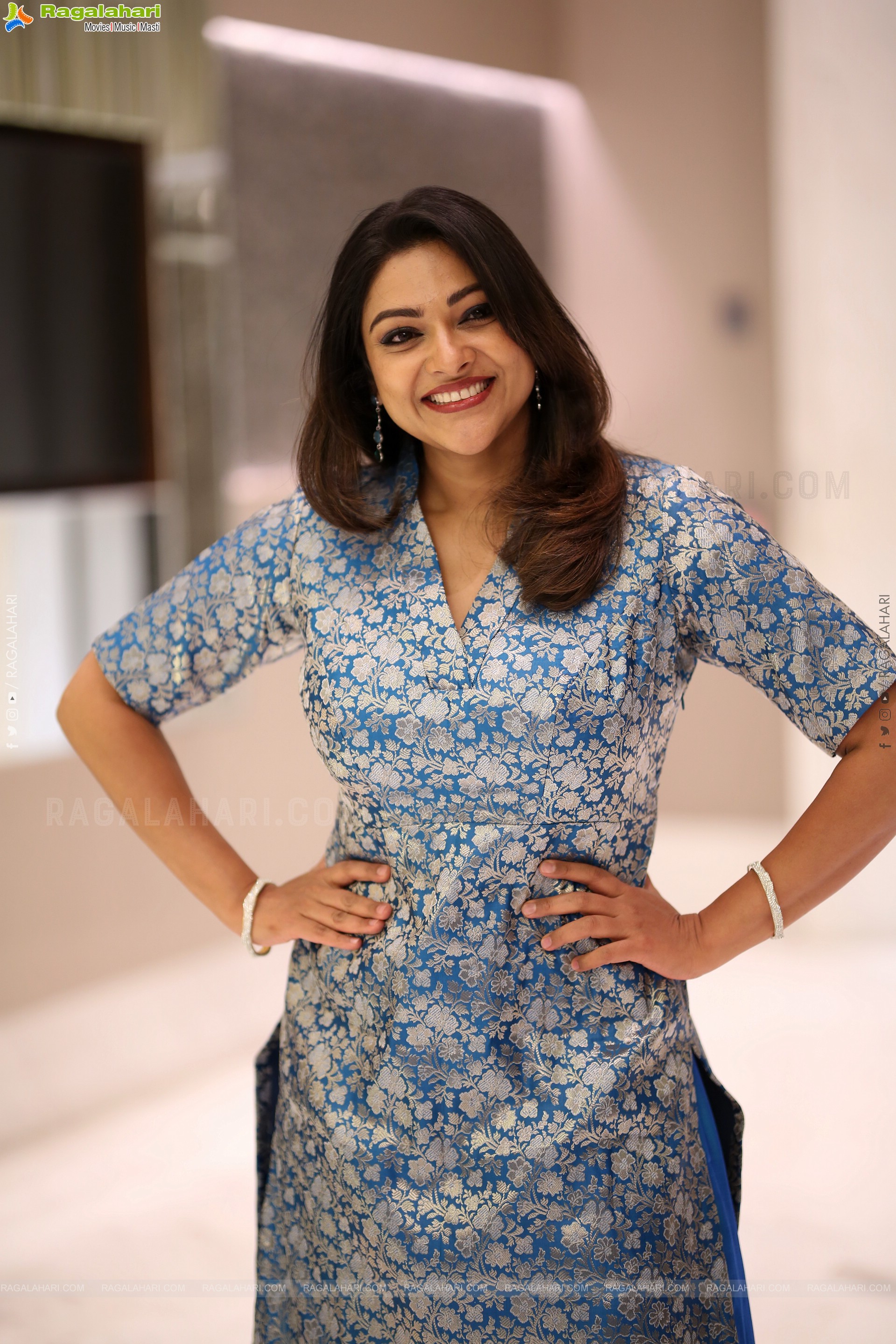 Abhirami Gopikumar stills at Eleven Pre Release Event, HD Gallery