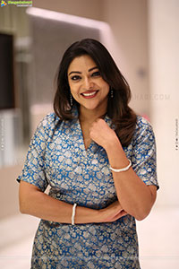 Abhirami Gopikumar stills at Eleven Pre Release Event