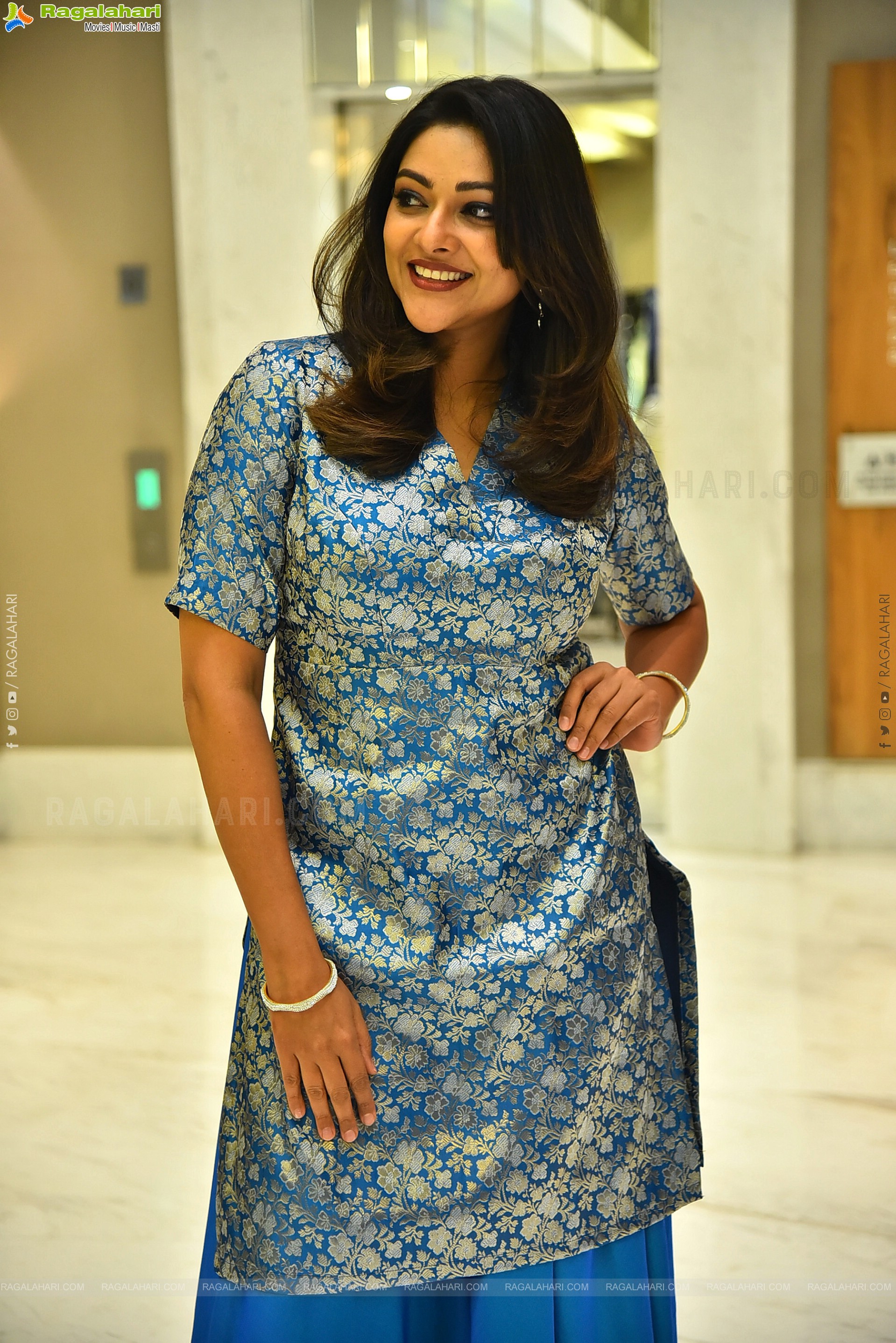 Abhirami Gopikumar stills at Eleven Pre Release Event, HD Gallery