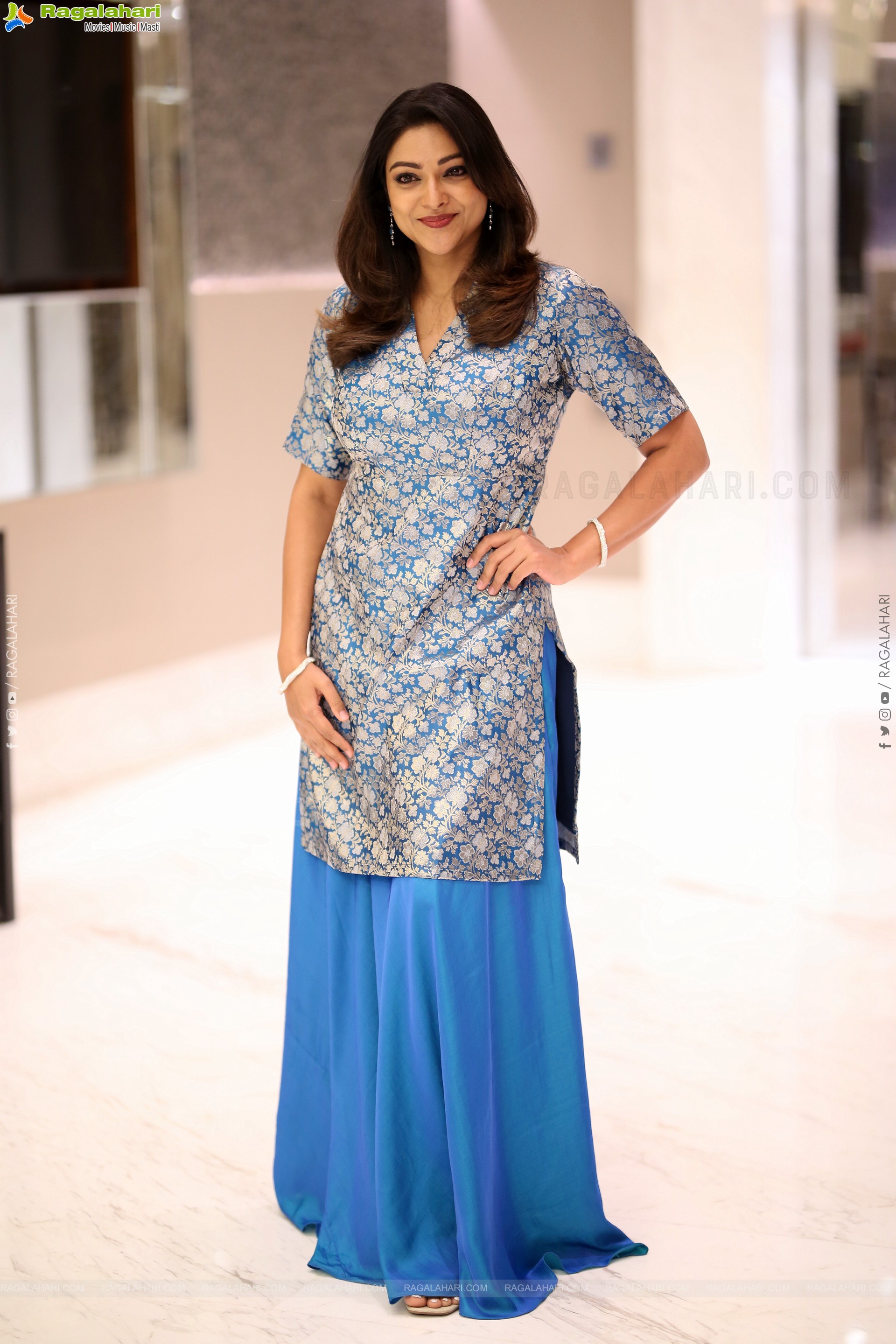 Abhirami Gopikumar stills at Eleven Pre Release Event, HD Gallery