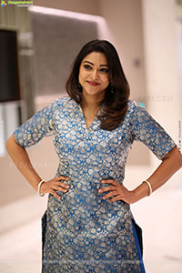 Abhirami Gopikumar stills at Eleven Pre Release Event