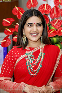 Sravanthi Chokarapu at Hi Life Fashion Special Exhibition 
