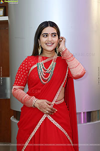 Sravanthi Chokarapu at Hi Life Fashion Special Exhibition 