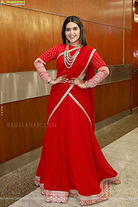 Sravanthi Chokarapu at Hi Life Fashion Special Exhibition 