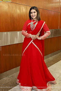 Sravanthi Chokarapu at Hi Life Fashion Special Exhibition 