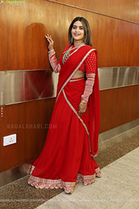 Sravanthi Chokarapu at Hi Life Fashion Special Exhibition 