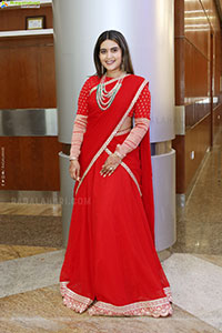 Sravanthi Chokarapu at Hi Life Fashion Special Exhibition 