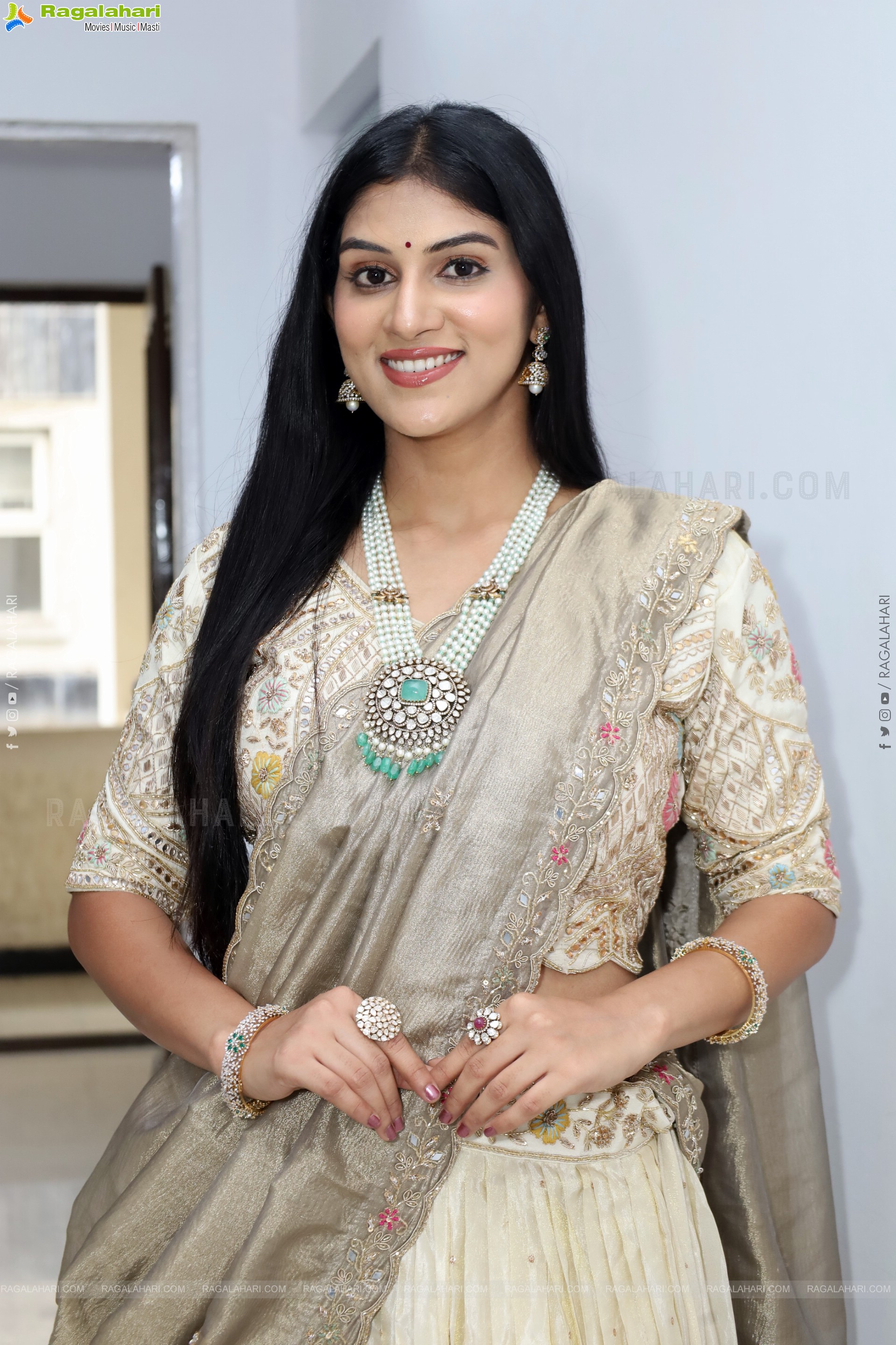 Aparna Reddy in White Designer Lehenga, HD Photo Gallery