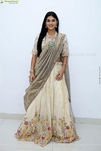 Aparna Reddy in White Designer Lehenga, HD Photo Gallery