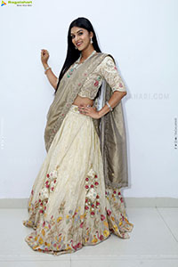 Aparna Reddy in White Designer Lehenga, HD Photo Gallery
