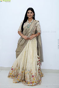 Aparna Reddy in White Designer Lehenga, HD Photo Gallery