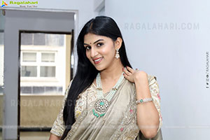 Aparna Reddy in White Designer Lehenga, HD Photo Gallery