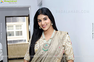 Aparna Reddy in White Designer Lehenga, HD Photo Gallery