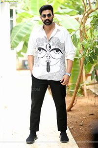 Bellamkonda Sai Sreenivas at Bhairavam Movie Interview