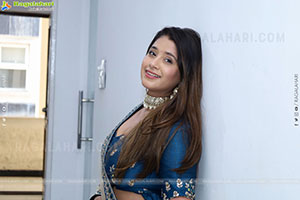 Chandni Bhagwanani at Hi-life Fashion Showcase Event
