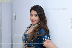 Chandni Bhagwanani at Hi-life Fashion Showcase Event