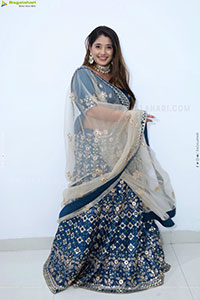 Chandni Bhagwanani at Hi-life Fashion Showcase Event