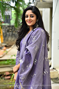 Deepshika at Maargan Movie Trailer Launch Event