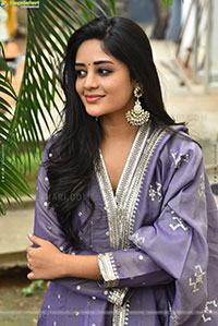 Deepshika at Maargan Movie Trailer Launch Event
