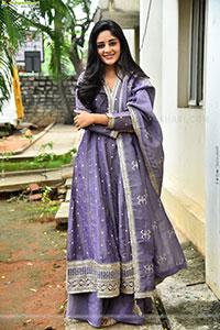 Deepshika at Maargan Movie Trailer Launch Event