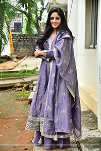 Deepshika at Maargan Movie Trailer Launch Event