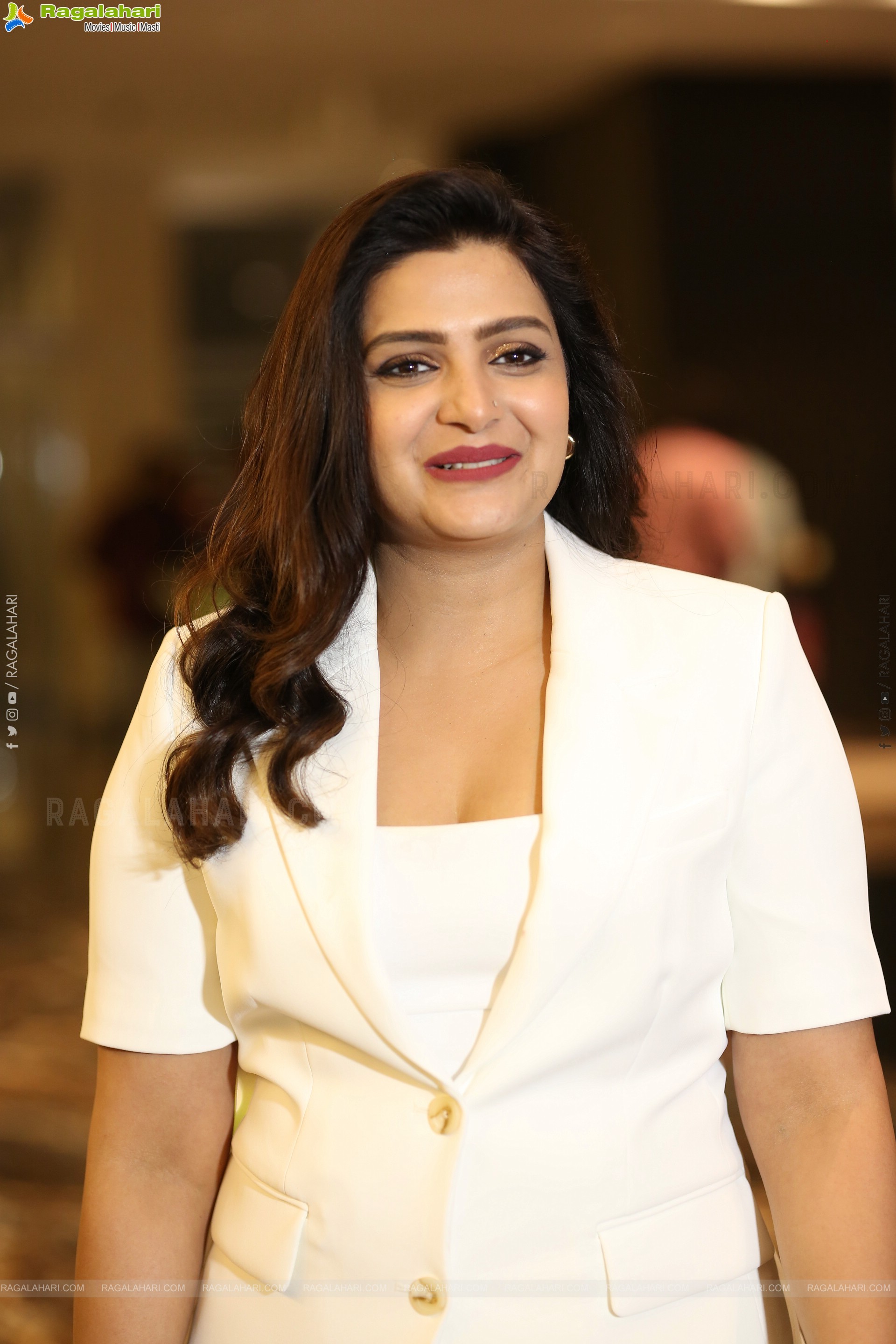 Divya Pillai at Bhairavam Pre Release Event, HD Gallery
