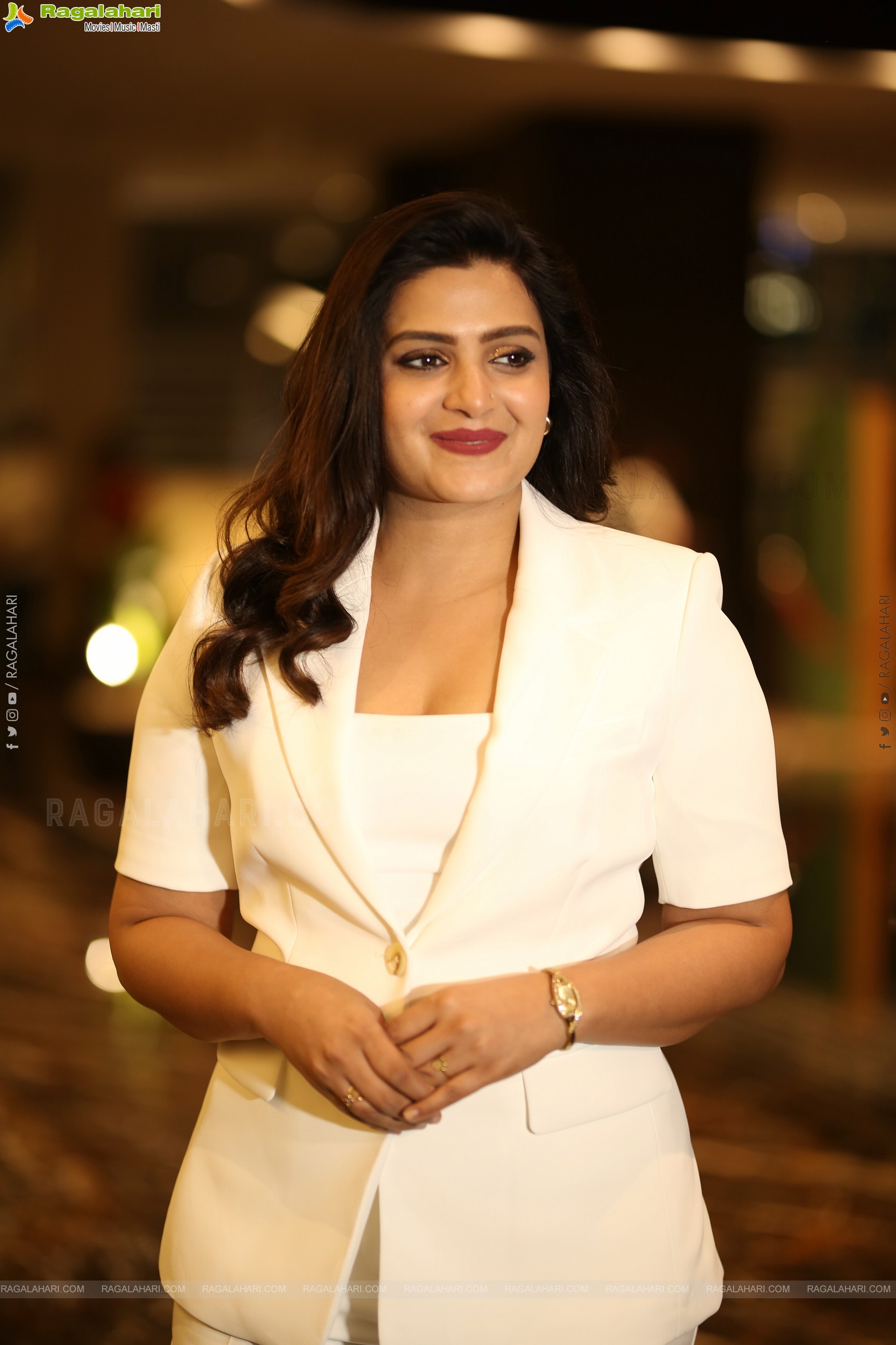 Divya Pillai at Bhairavam Pre Release Event, HD Gallery