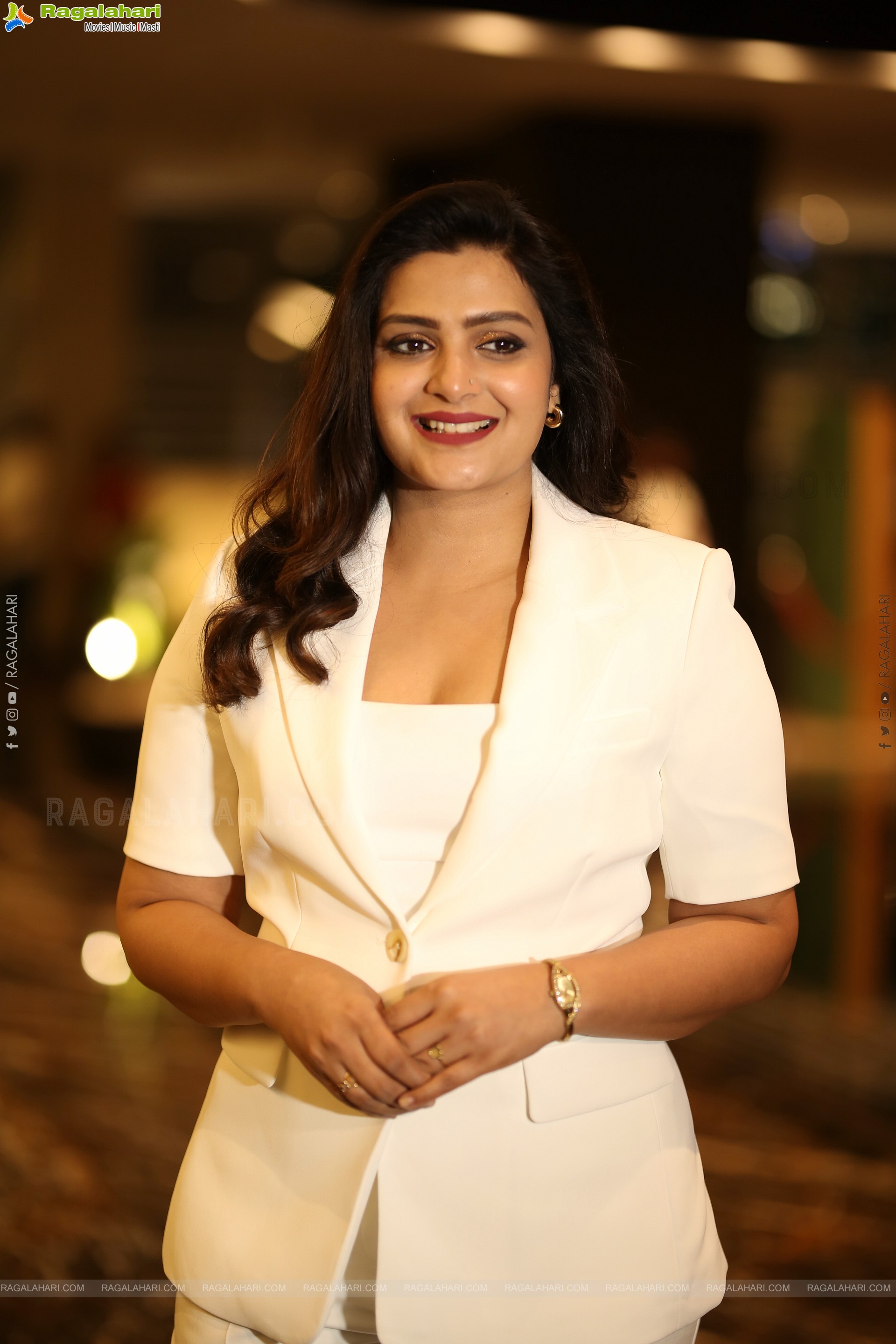 Divya Pillai at Bhairavam Pre Release Event, HD Gallery
