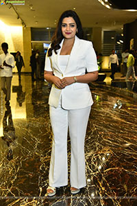 Divya Pillai at Bhairavam Pre Release Event, HD Gallery 