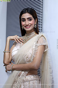 Fasiha Waseem Stills in White Designer Dress, HD Gallery
