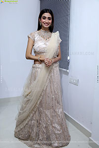 Fasiha Waseem Stills in White Designer Dress, HD Gallery