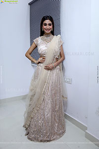Fasiha Waseem Stills in White Designer Dress, HD Gallery