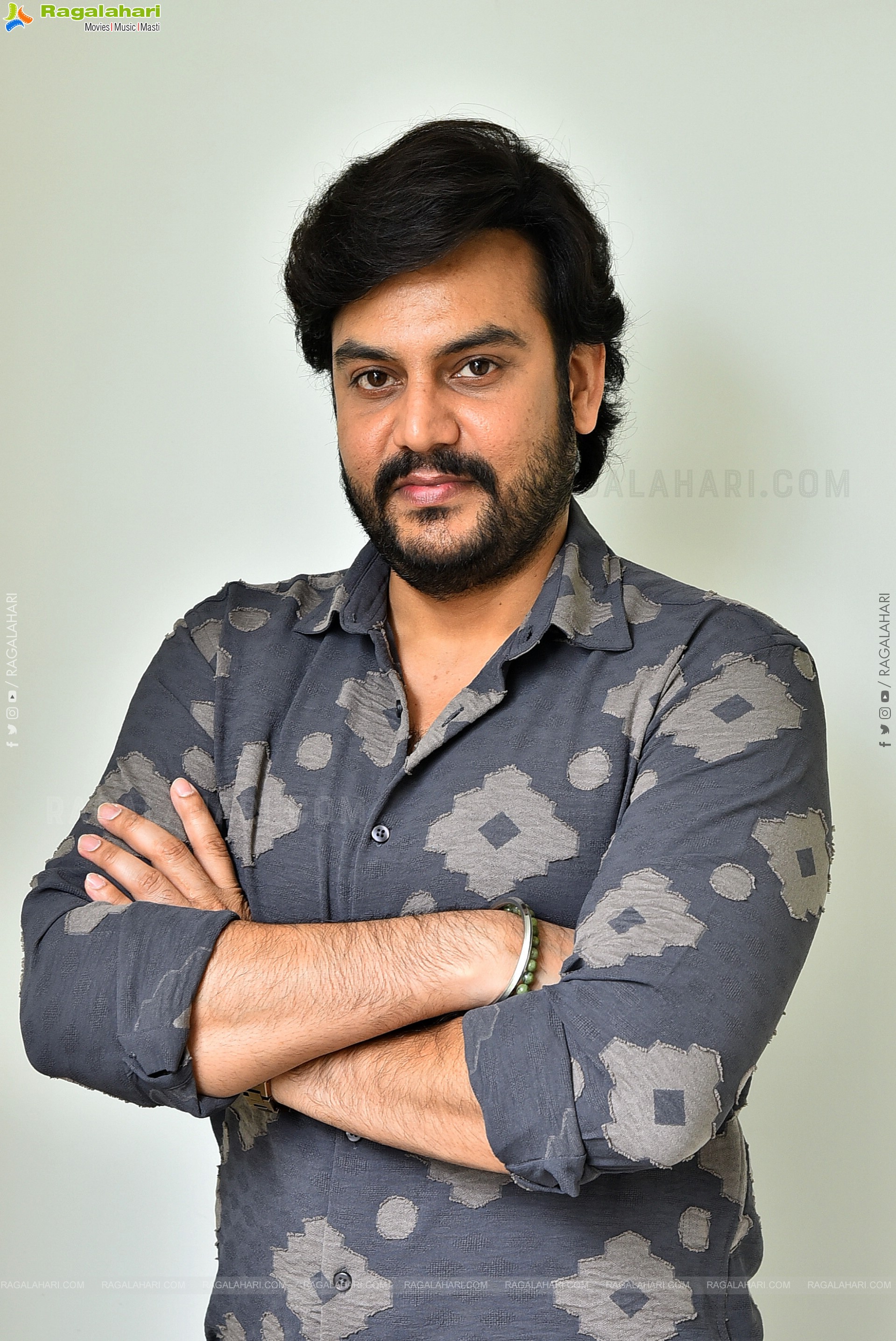 Hero Rupeysh at Shashtipoorthi Movie Interview, HD Gallery