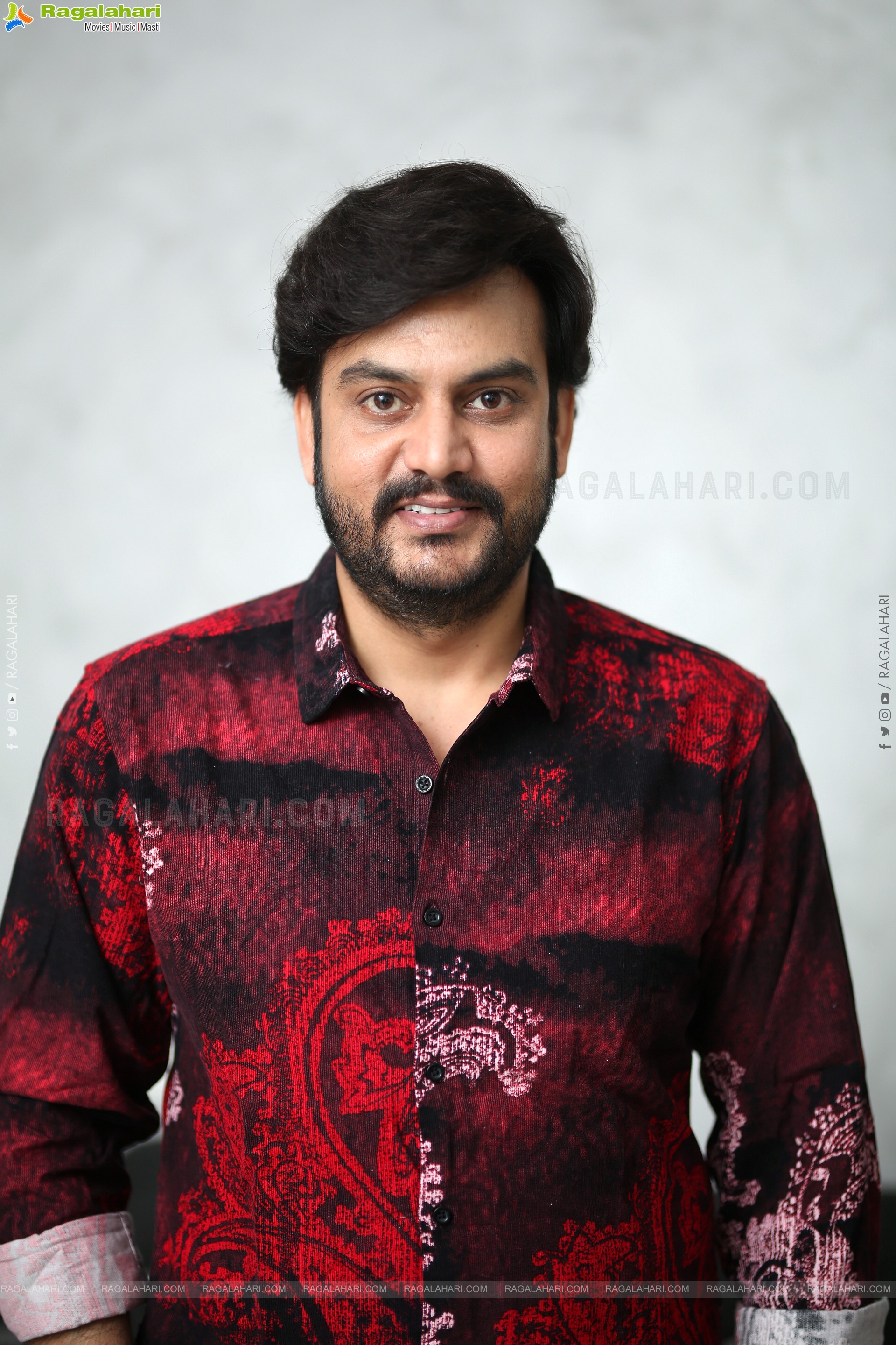 Hero Rupeysh at Shashtipoorthi Movie Interview, HD Gallery