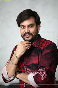 Rupeysh at Shashtipoorthi Movie Interview, HD Gallery
