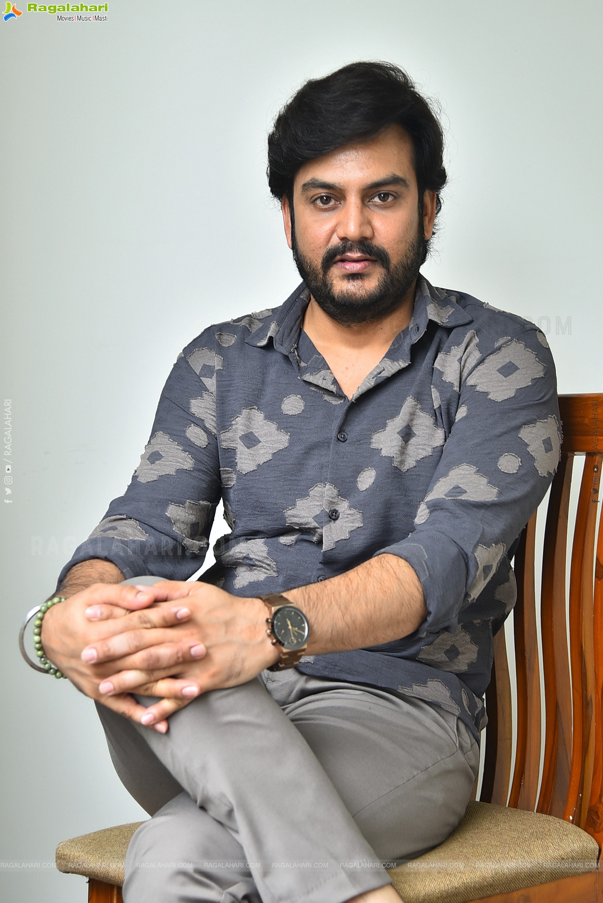 Hero Rupeysh at Shashtipoorthi Movie Interview, HD Gallery