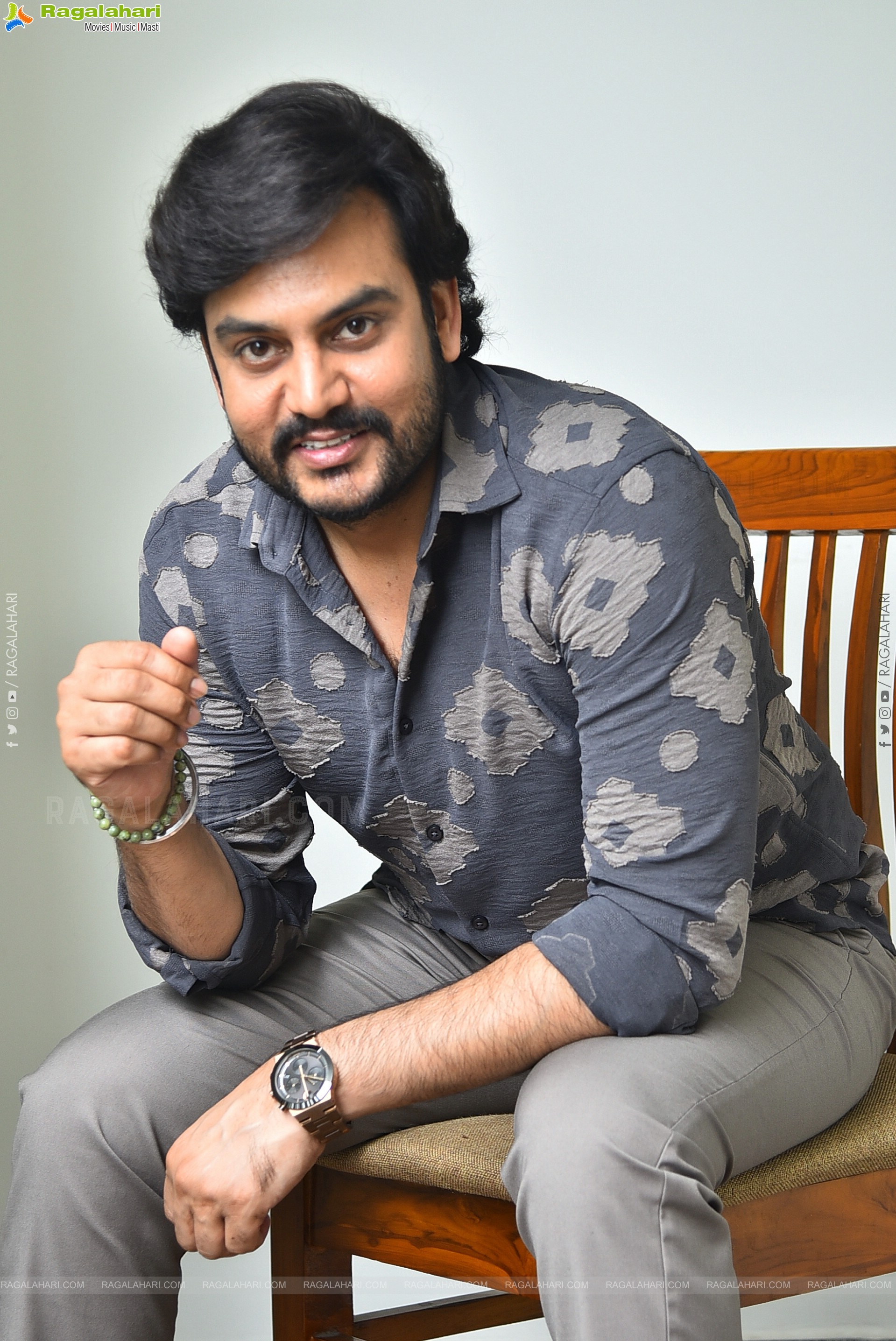 Hero Rupeysh at Shashtipoorthi Movie Interview, HD Gallery