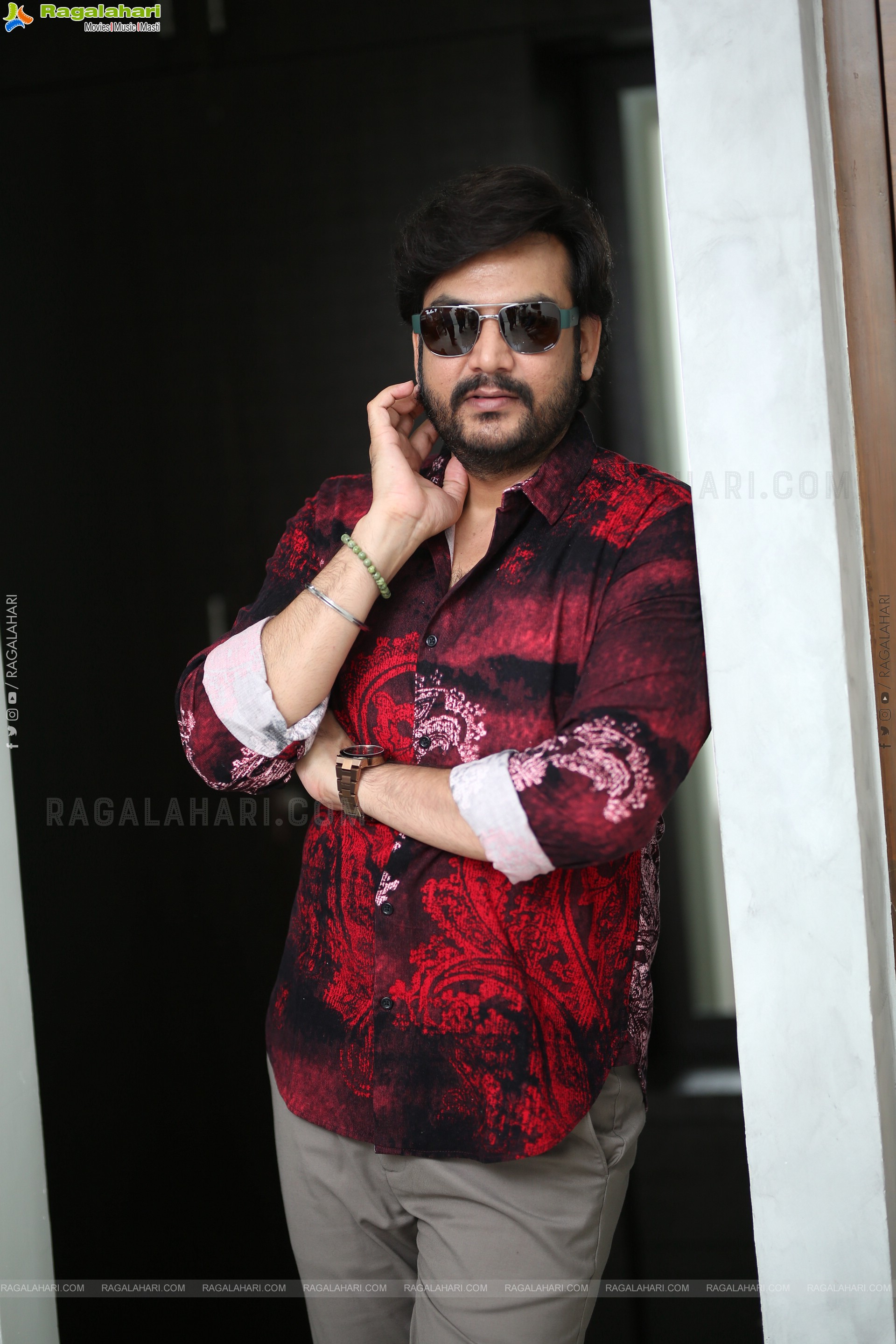 Hero Rupeysh at Shashtipoorthi Movie Interview, HD Gallery