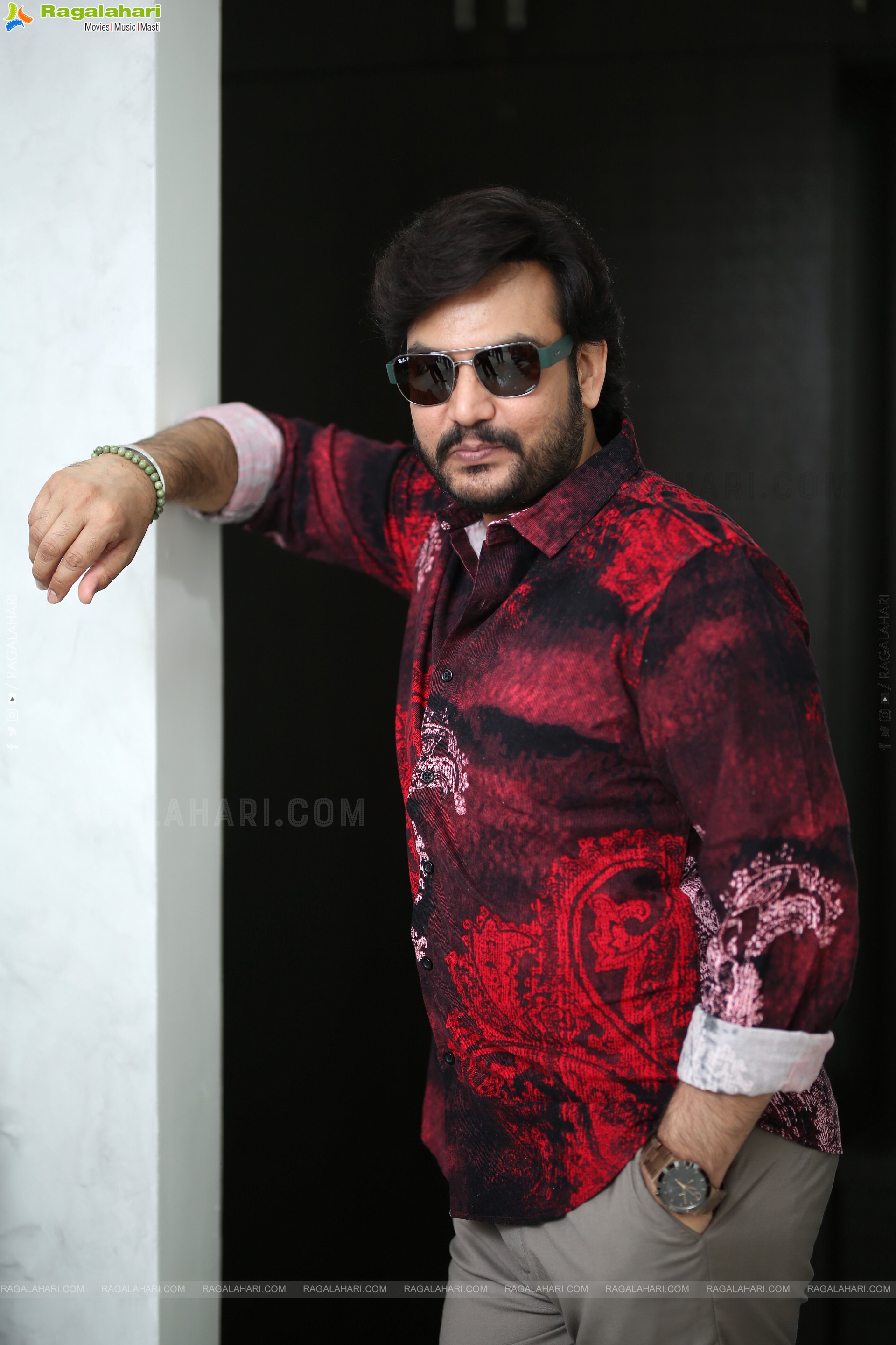 Hero Rupeysh at Shashtipoorthi Movie Interview, HD Gallery