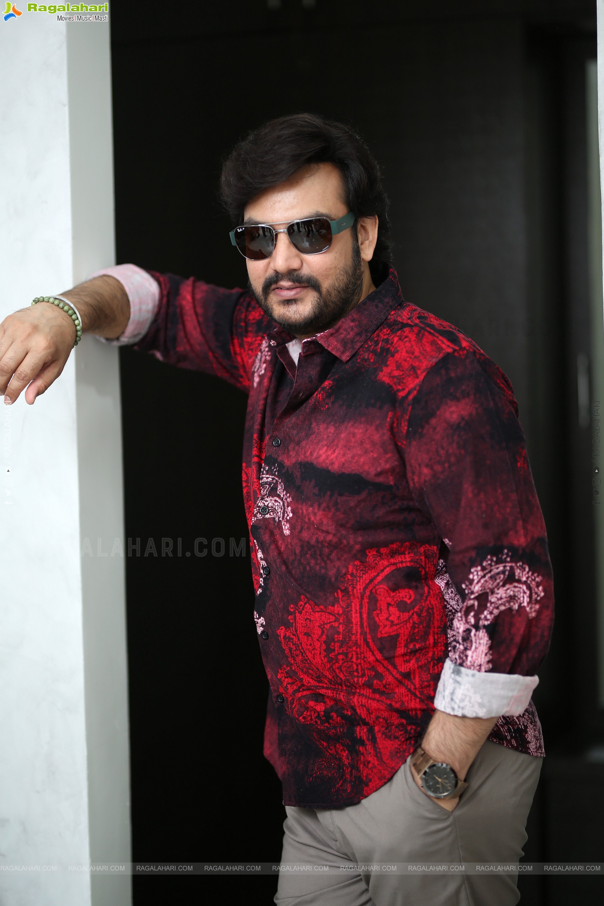 Hero Rupeysh at Shashtipoorthi Movie Interview, HD Gallery
