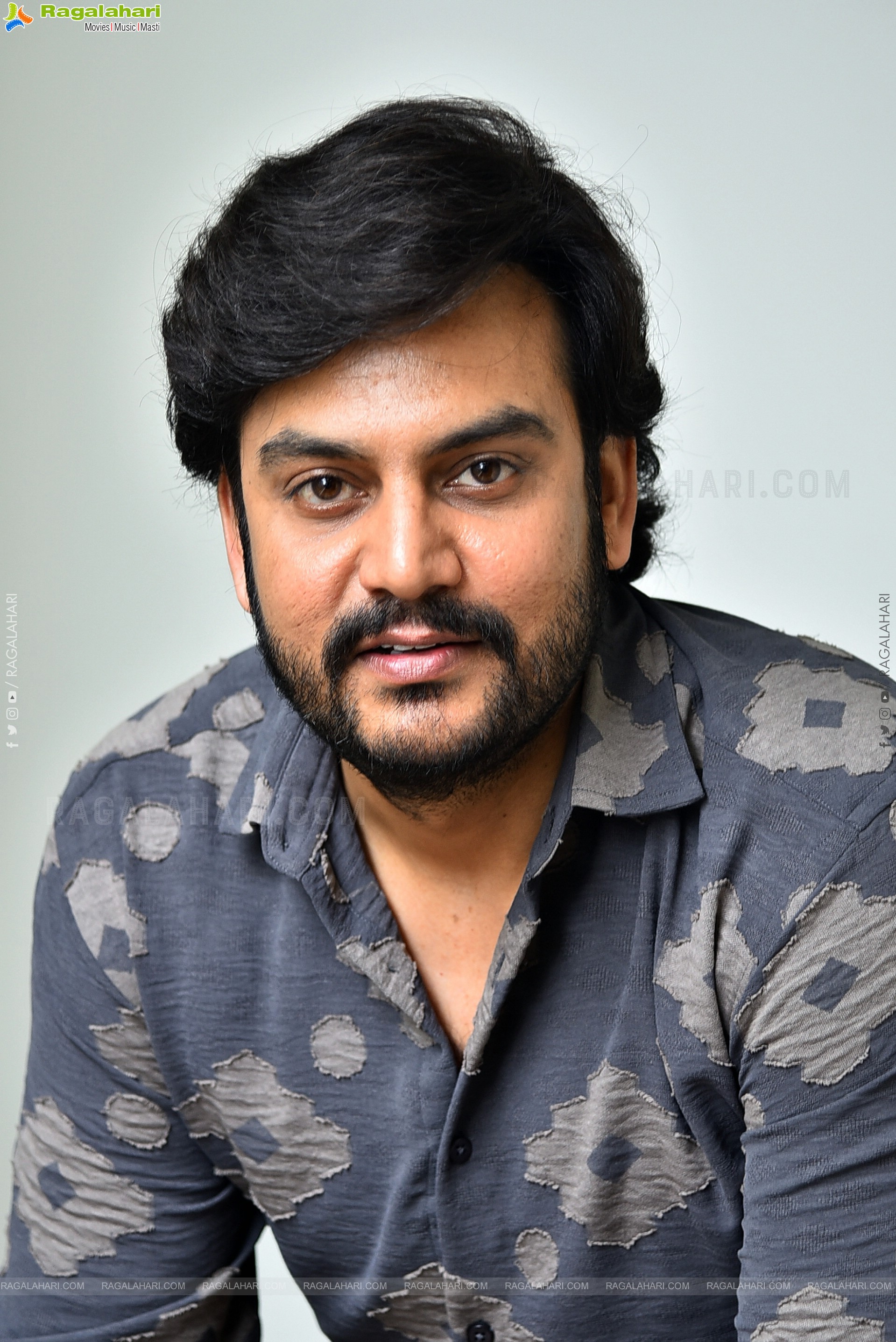 Hero Rupeysh at Shashtipoorthi Movie Interview, HD Gallery