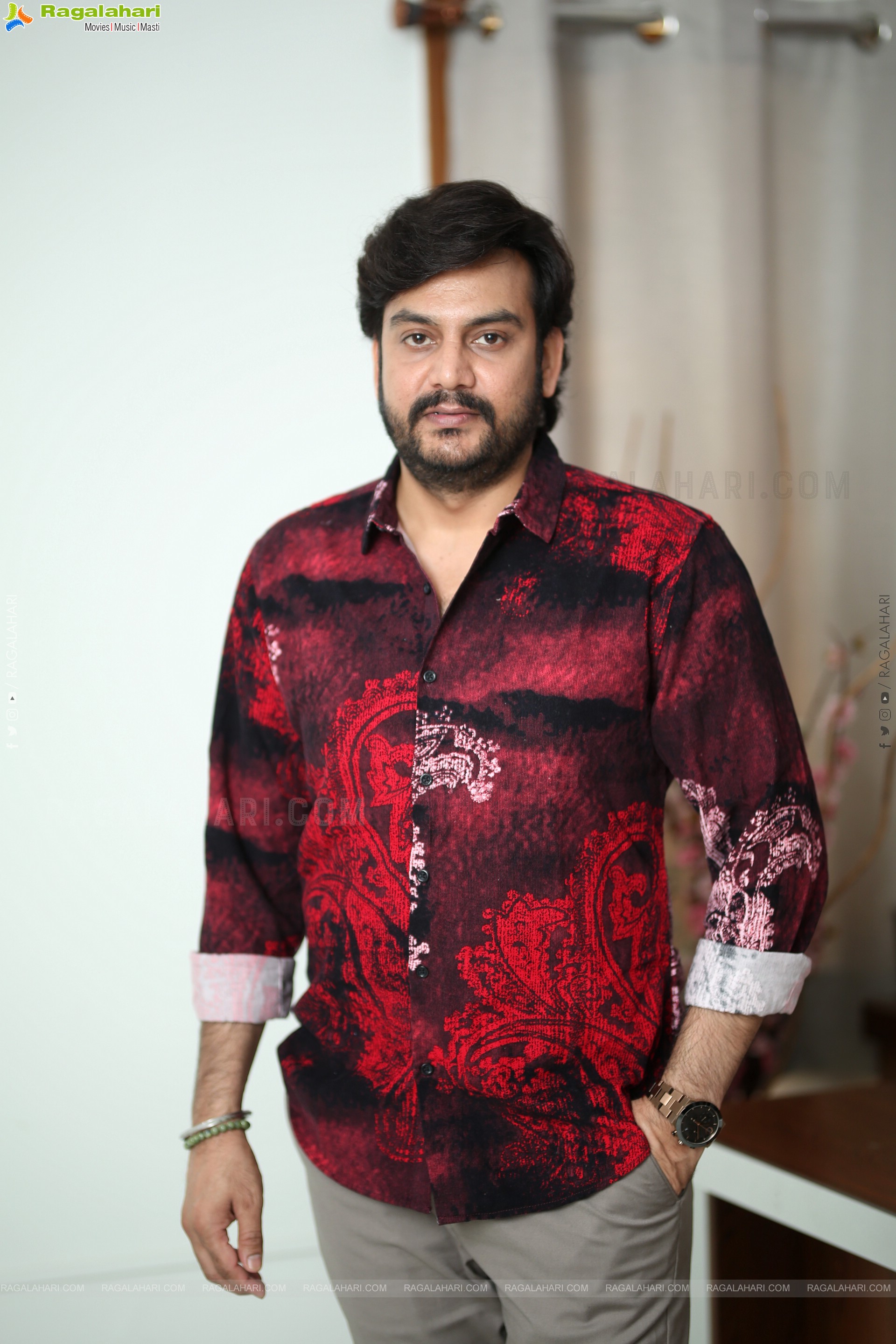 Hero Rupeysh at Shashtipoorthi Movie Interview, HD Gallery