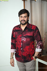 Rupeysh at Shashtipoorthi Movie Interview, HD Gallery