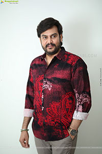 Rupeysh at Shashtipoorthi Movie Interview, HD Gallery